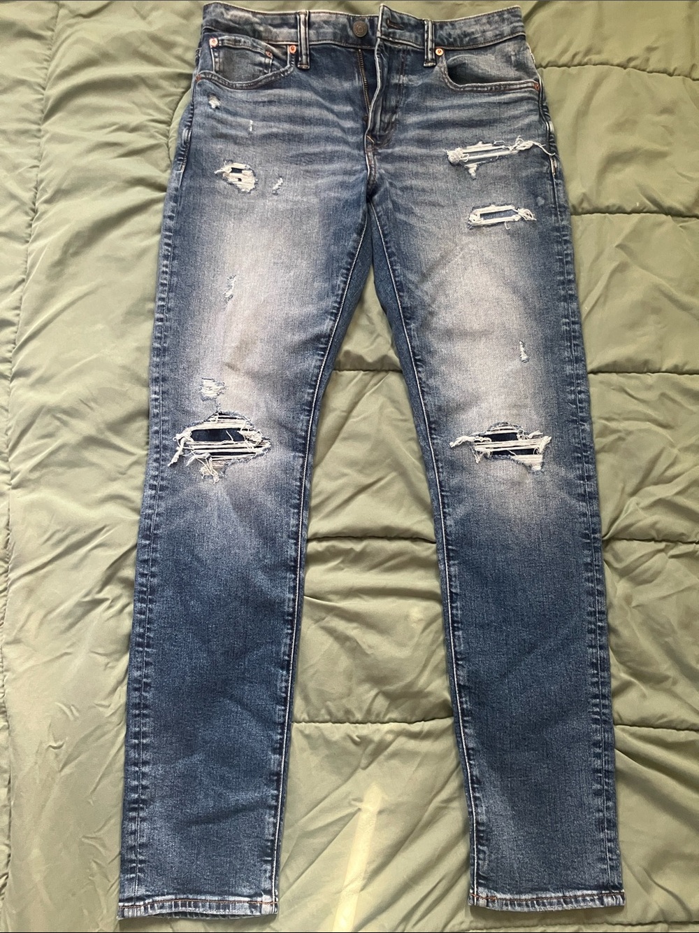 Men's Distressed Skinny Jeans in Faded Blue